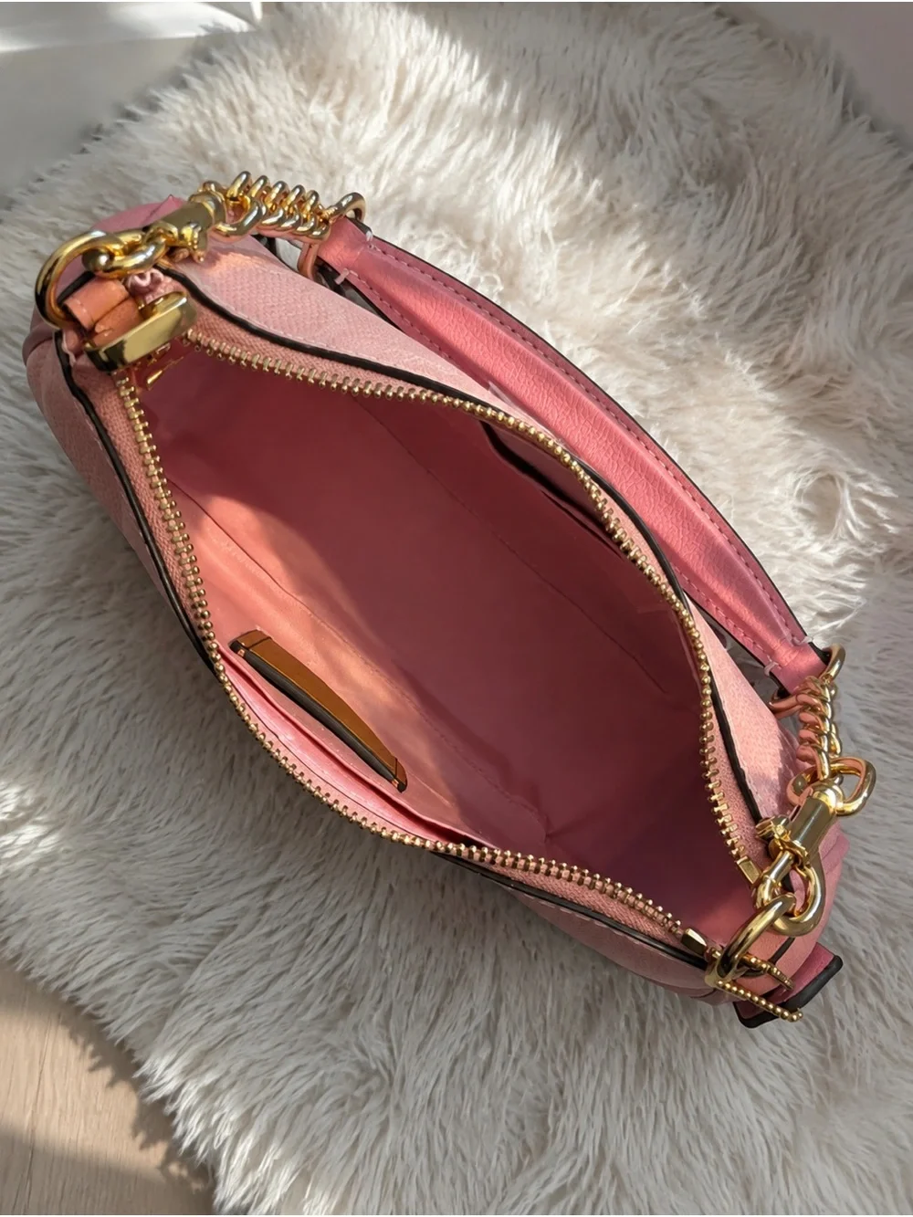 Coach Pink Signature Jacquard Shoulder Bag with Gold Hardware - Picture 4 of 4